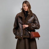 Leather handbag with removable shoulder strap | The Bridge