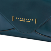 Leather crossbody bag with zip closure | The Bridge