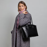 Women's Leather Shopping Bag | The Bridge