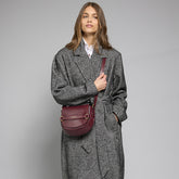 Leather crossbody bag medium size | The Bridge