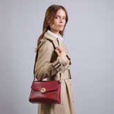 Women’s leather bag with removable shoulder strap | The Bridge