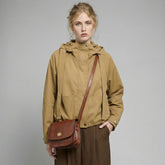 Bolso bandolera en piel con compartimentos, tamaño pequeño | The Bridge