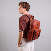 Men’s leather laptop backpack with one zip | The Bridge
