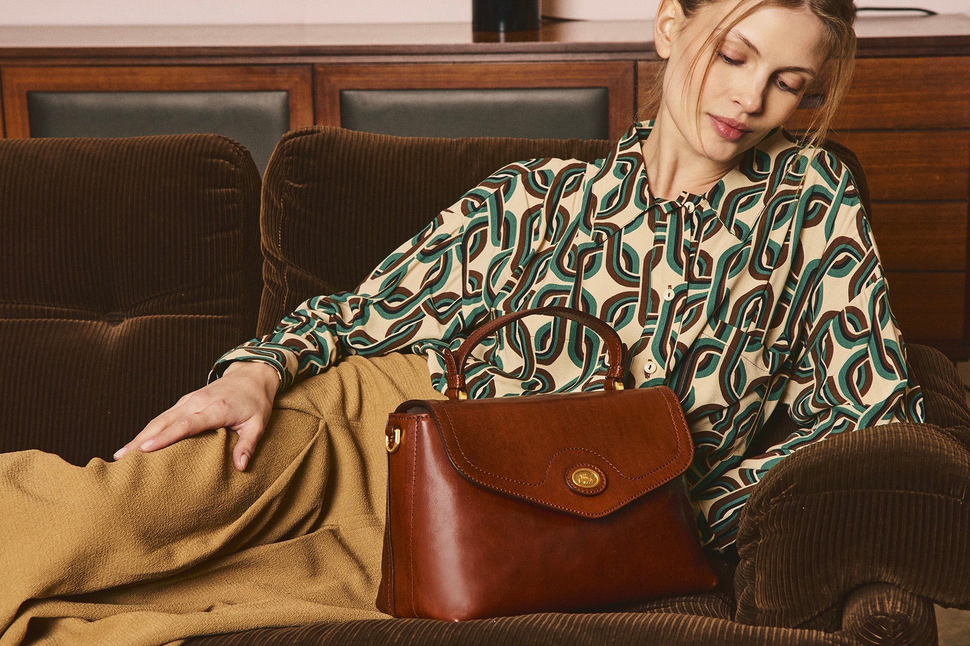 Vegetable tanning: a Tuscan art that celebrates elegance, nature and sustainability