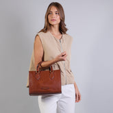 Leather handbag with detachable strap | The Bridge