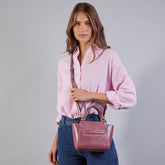 Women’s leather bag with removable shoulder strap | The Bridge