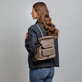 Mochila de piel granulada para mujer | The Bridge