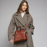 Leather handbag with removable strap | The Bridge