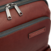 Mochila de cuero para hombre con bolsillos frontales | The Bridge