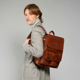 Leather backpack for men with front pockets | The Bridge