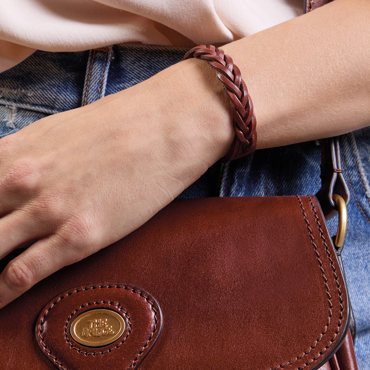 Leather accessories | The Bridge